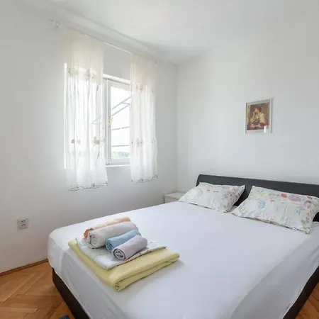 Apartmán Spacious Sea View Zeljko Milna (Brac)